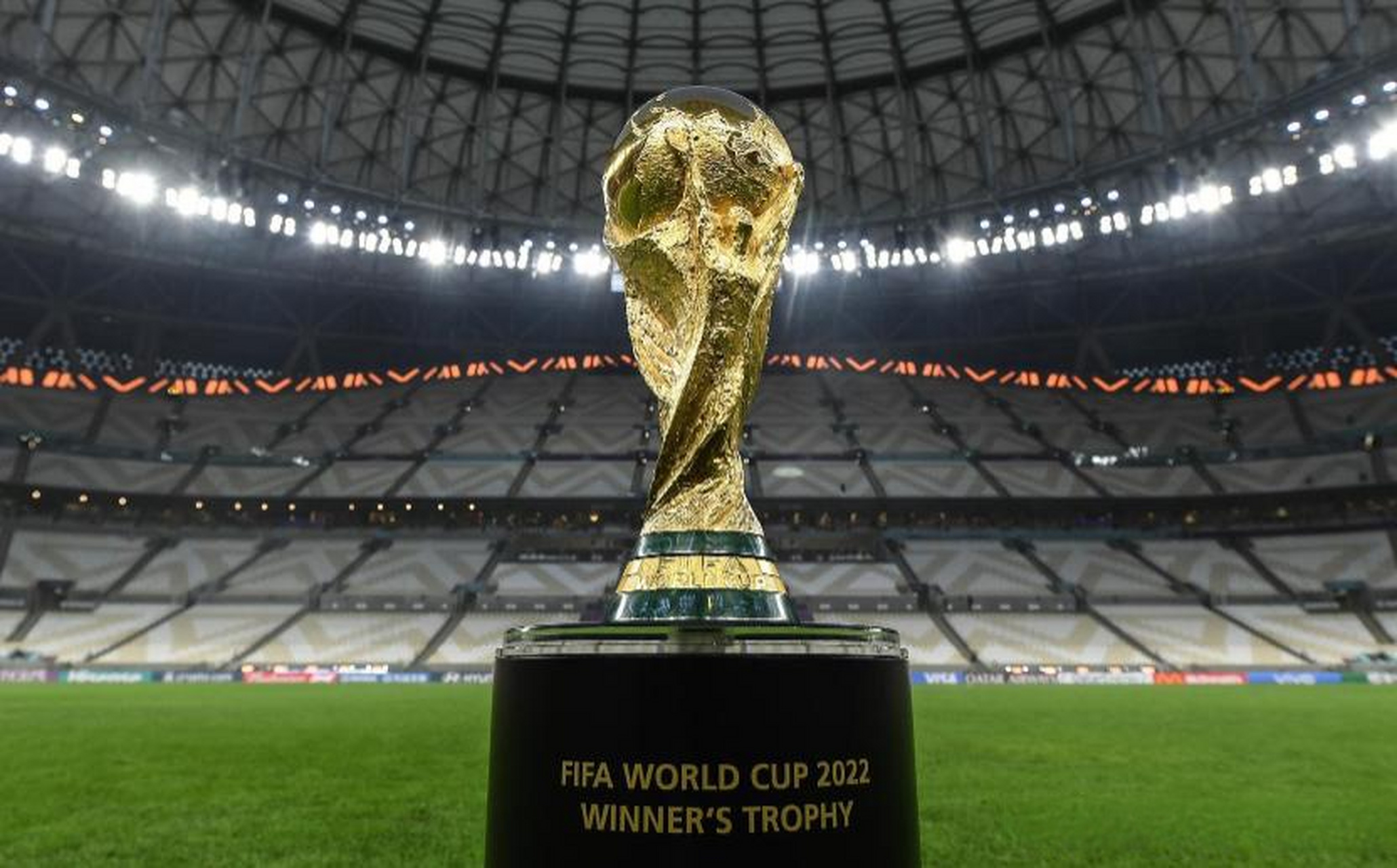 在曼城尚未 在曼城尚未